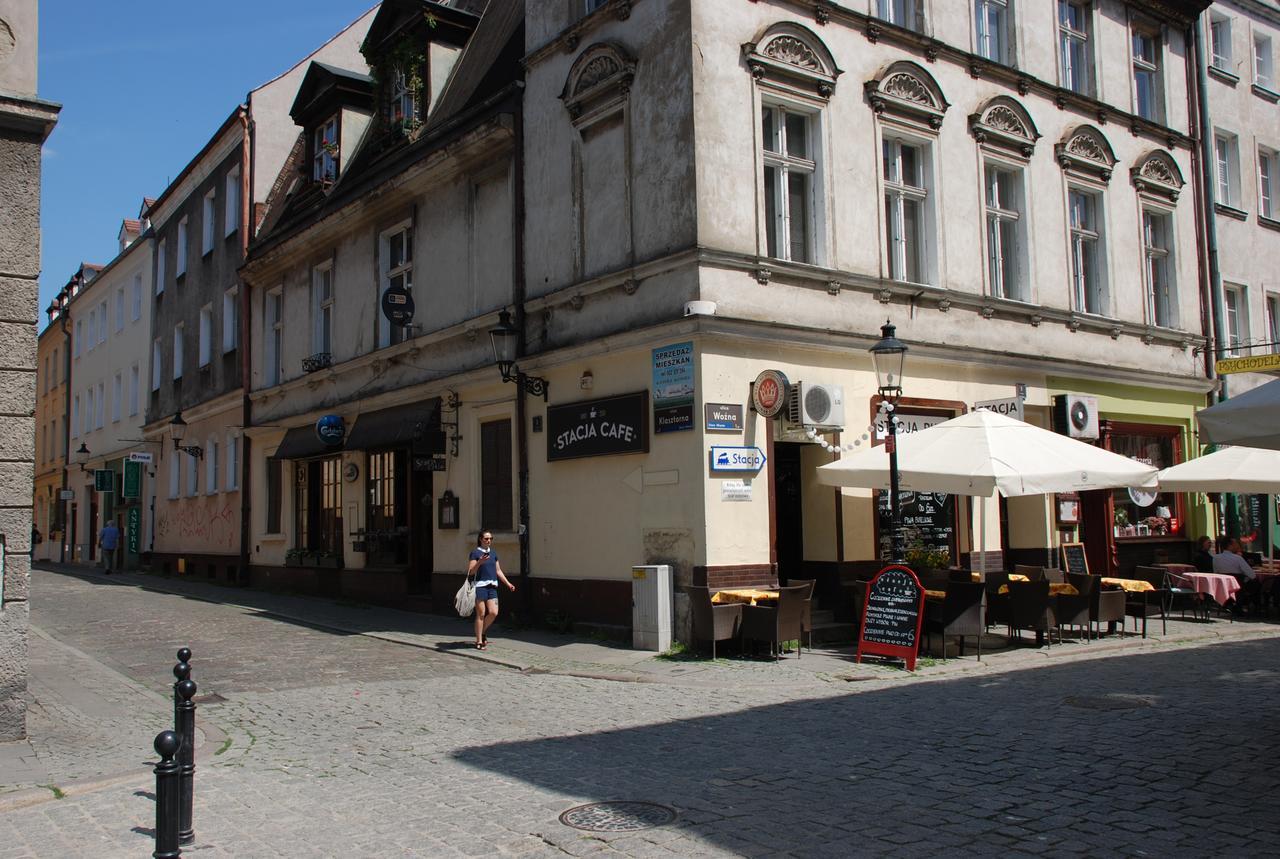 Folk Hostel Poznan Exterior photo